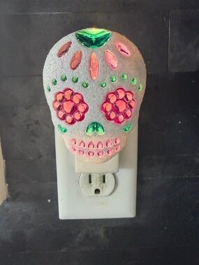 Bath & Body Works SUGAR SKULL NIGHTLIGHT Wallflower